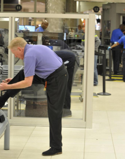 Pasajeros ya no tendrán que quitarse zapatos en aeropuertos de EEUU